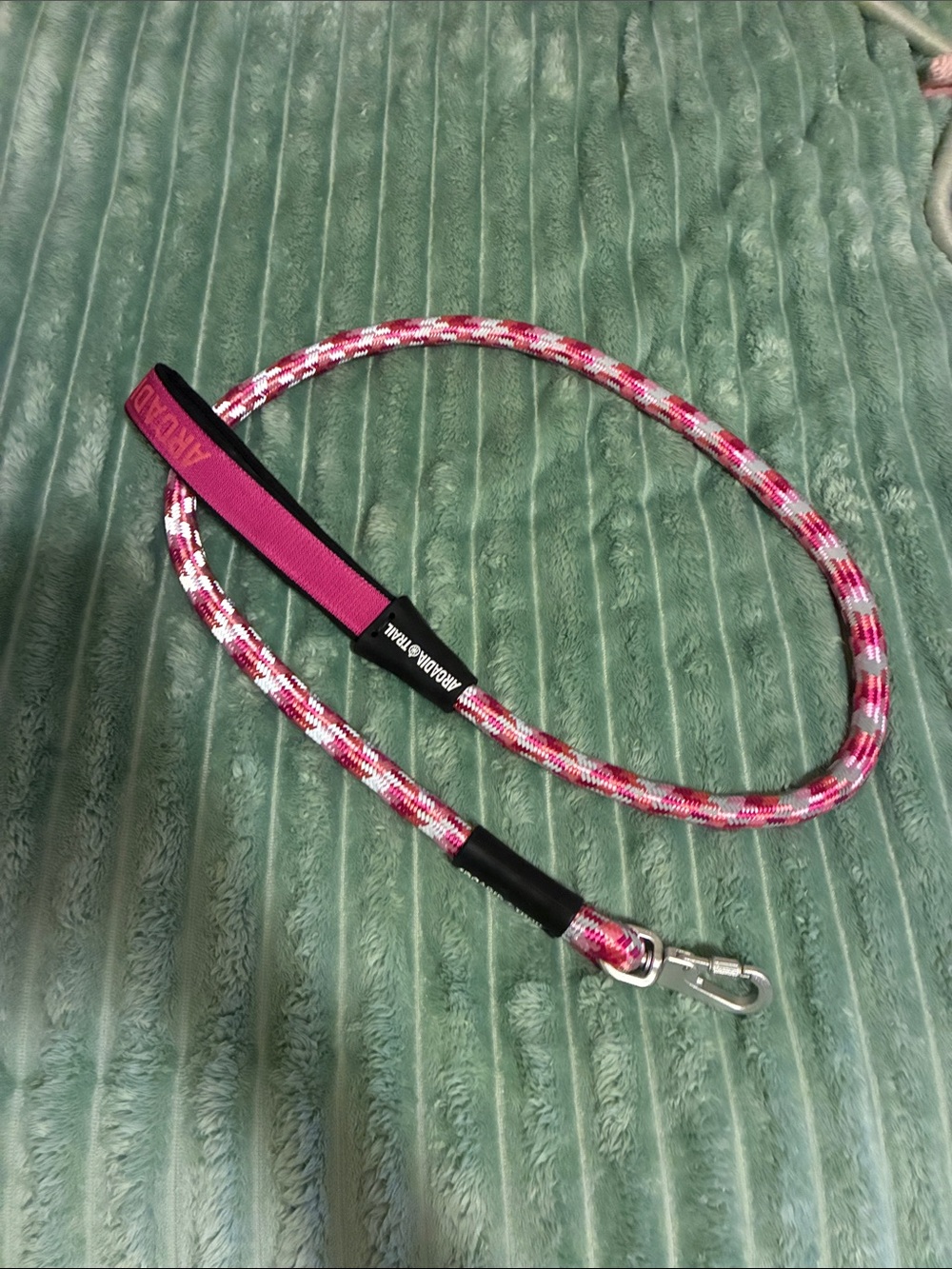 NWOT AROMA PUP Pink Rope Dog Leash - Durable Reflective Walking Lead